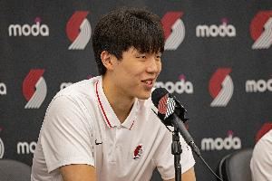 开拓者官方为夏联球员名字发音做注释🤣杨瀚森为Yahng Hahn-sun